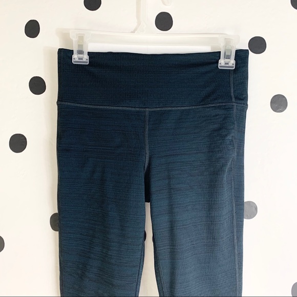 EUC ATHLETA HIGH RISE JACQUARD CHATURANGA TIGHT S - Picture 3 of 7